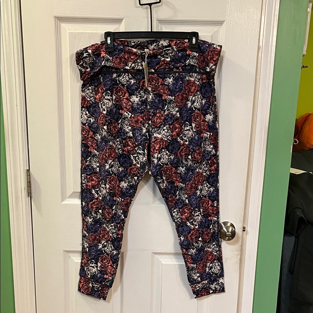 Lucky Brand Floral Leggings - Red and Blue